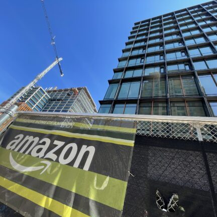 Amazon HQ2 top out